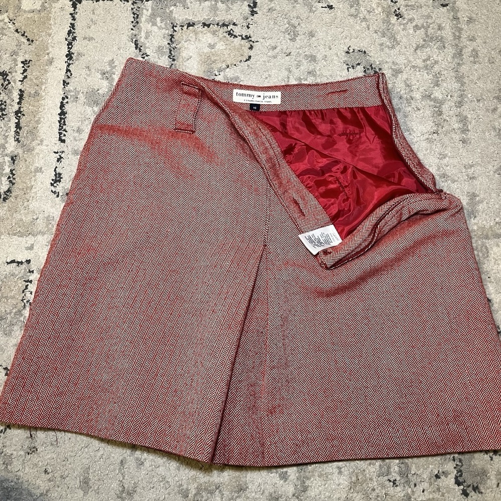 Tommy Jeans Hilfiger Red Lined Mini Skirt Y2K 2003 Sz 16 (28") Preppy Academia
